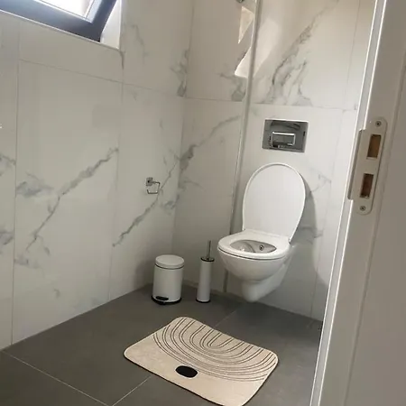 Kovan Cabană *