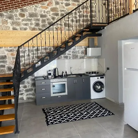 Kovan 山林小屋 达拉曼